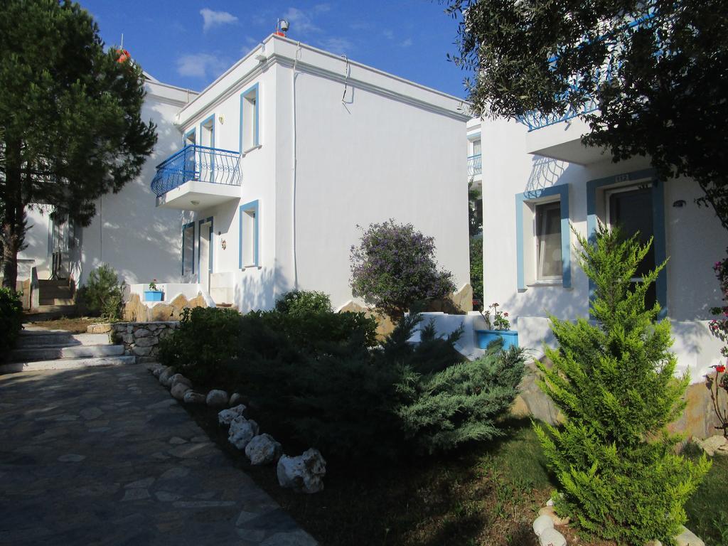 Club Mackerel Holiday Village Foça Eksteriør bilde